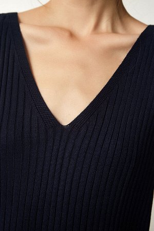 Женское темно-синее вязаное платье-свитер на шнуровке KG00006