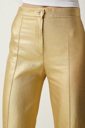 Женские брюки-морковка желтого цвета с эффектом металлик UL00012
