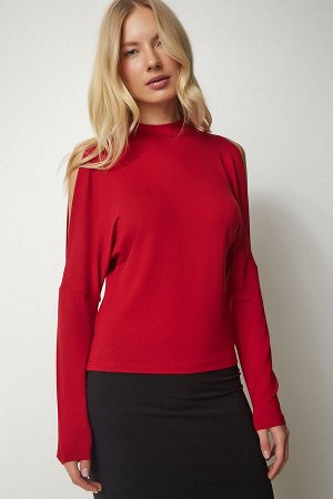 Женская красная трикотажная блузка с высоким воротником и открытыми плечами UB00152