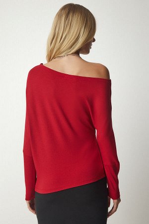 Женская красная трикотажная блузка с вырезом «лодочка» UB00151