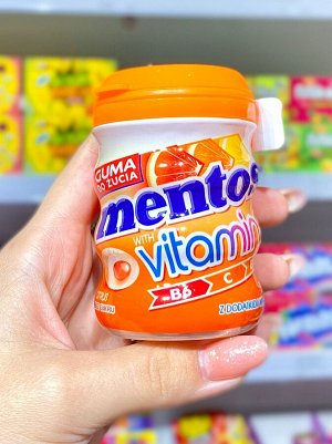Жевательная резинка Mentos Citrus with Vitamins со вкусом цитруса (с витаминами) 50 гр