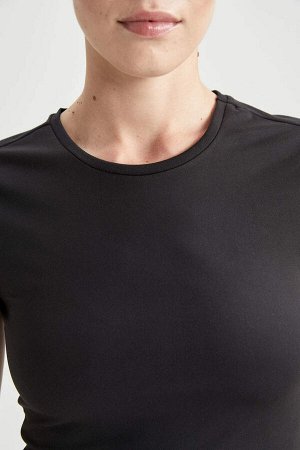 Укороченная футболка DeFactoFit для спортсменов с круглым вырезом и короткими рукавами