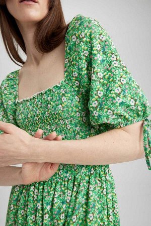 DEFACTO Платье миди с квадратным вырезом и цветочным принтом, короткий рукав и короткий рукав