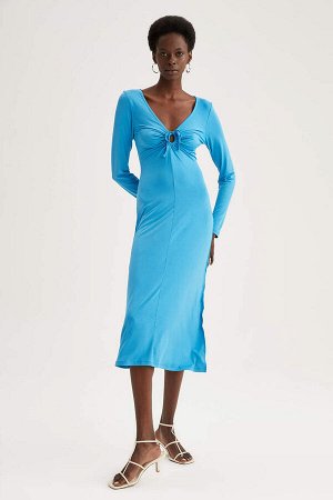 Облегающее платье миди с длинными рукавами и V-образным вырезом на завязках