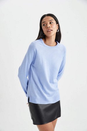 Очень мягкий свитер с кашемировой текстурой и круглым вырезом Relax Fit