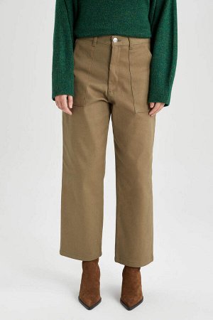 Прямые брюки из габардина прямого кроя с карманами и высокой талией