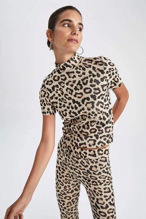 DEFACTO Облегающая полуводолазка с леопардовым узором и короткими рукавами