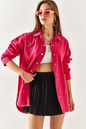Женская хлопковая куртка-рубашка оверсайз со строчкой и вышивкой цвета фуксии и карманами CKT-19000346