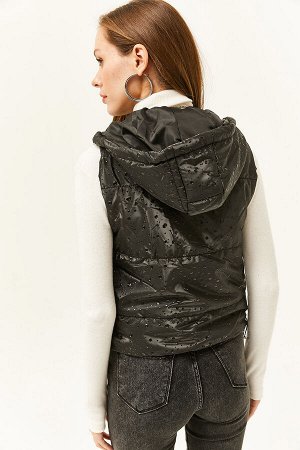 Женский черный надувной жилет с карманами и эффектом капель дождя YLK-19000022