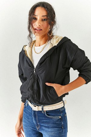 Женское черное укороченное пальто с капюшоном и меховыми карманами MNT-19000038