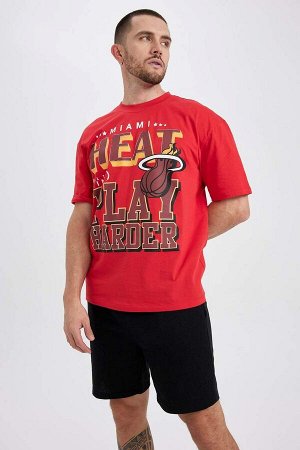 DeFactoFit Футболка свободного кроя NBA Miami Heat из 100 % хлопка с круглым вырезом и короткими рукавами