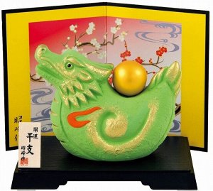 MATSUMOTO - фигурка зеленого дракона с золотым шаром