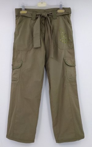 Штаны Штаны  с стиле "милитари", 100% хлопок, текстильный ремень в комплекте.