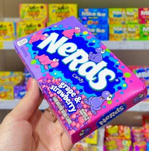 Разноцветное кисло-сладкое драже Nerds Strawberry-grape /Нердс со вкусом клубника-виноград 142 гр