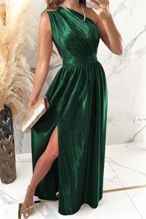 Зеленое бархатное платье с разрезом на одно плечо