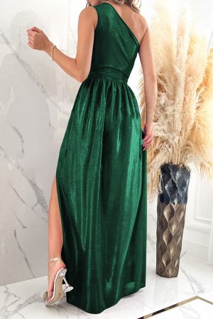 Зеленое бархатное платье с разрезом на одно плечо