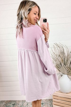 Розовое платье-рубашка из текстурированной ткани и объемным рукавом