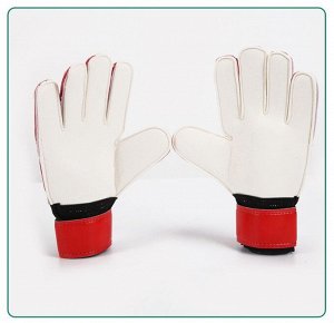 Футбольные перчатки для вратаря