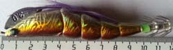Кальмарница-креветка, бордово-желто-белая, 12 см., отгруженная, для возможной ловли в проводку, с дополнительными зацепами на сп