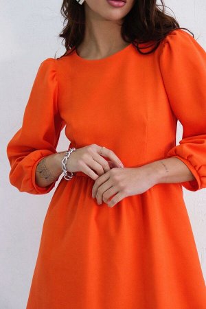 Платье оранжевое