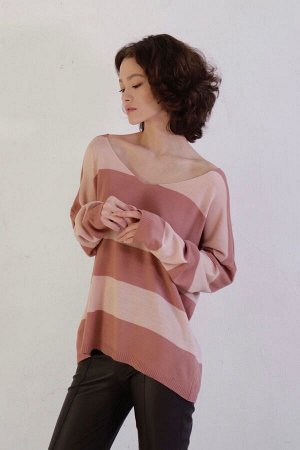 Пуловер розово-пудровый