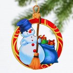 Подвеска деревянная на подложке &quot;Снеговик&quot; 7,6 х 9,5 см.