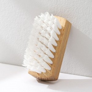 Щётка для одежды, 8x3,5 см, 44 пучка, искусственная щетина, цвет МИКС