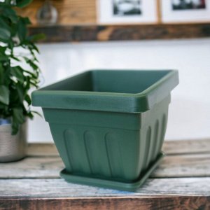 Горшок для цветов Ирис 0,9 л, квадратный, с поддоном, зеленый, пластик