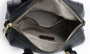 Женская повседневная сумка из эко кожи с перфорацией и брелоком, цвет зеленый