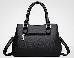 Женская повседневная сумка из эко кожи с металлическими элементами, цвет черный