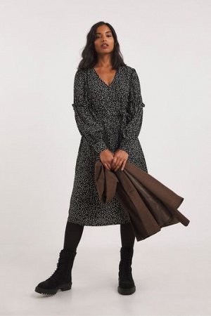 Свободное платье Jd Williams с объемными рукавами в горошек, поясом, карманами и окантовкой, черное/монохромное