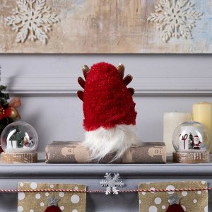 Светодиодная фигура «Гном красный» 12x19x12 см, текстиль, батарейки AG10x3 (в комплекте), свечение тёплое белое