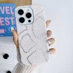 Чехол на iPhone с принтом