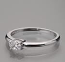 Diamantaire. Кольцо с крупным белым кубическим цирконом, 18