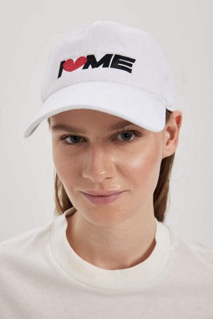 Женская кепка с принтом I Love Me