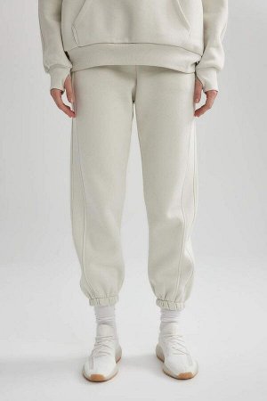 Спортивные брюки стандартного кроя DeFactoFit с двойными карманами
