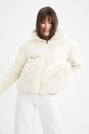 Водоотталкивающее плюшевое пальто с воротником-стойкой