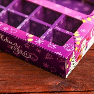 Коробка под 8 конфет + шоколад "Снеговик на Новый год", 17,7 х 17,85 х 3,85 см