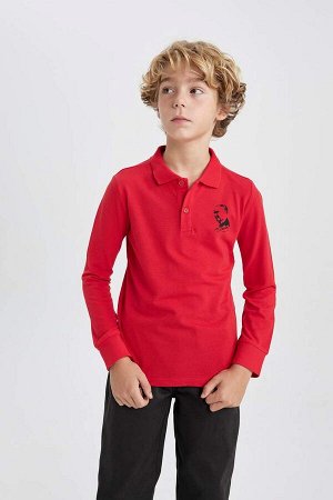 Красная футболка-поло с длинными рукавами для мальчиков на 29 октября ко Дню Республики