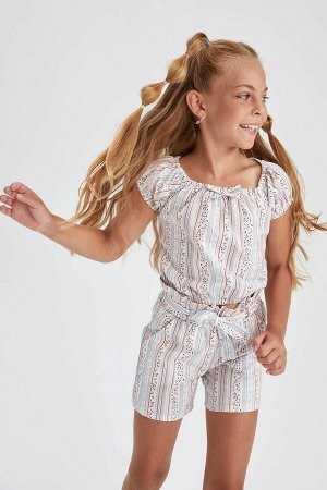 Блузка стандартного кроя с короткими рукавами для девочек