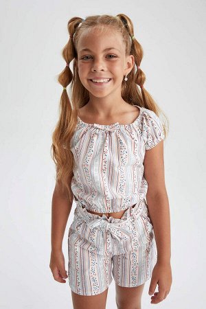 Блузка стандартного кроя с короткими рукавами для девочек
