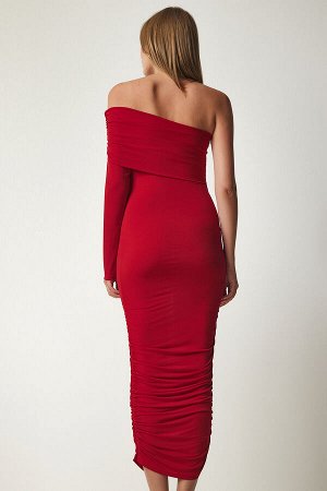 Женское красное платье песочного цвета со сборками на одно плечо YK00076