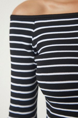 Женская черная укороченная блузка в полоску с квадратным вырезом PF00019