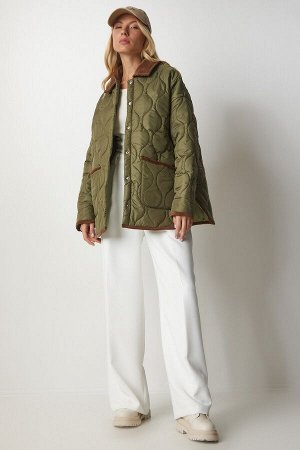 Женское стеганое пальто цвета хаки с воротником-поло и карманами DZ00096