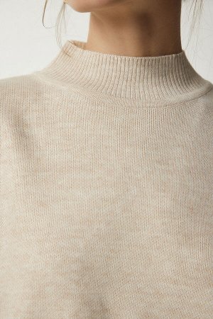 Женское бежевое вязаное платье-свитер на шнуровке KG00006