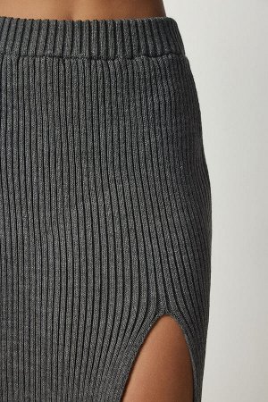 Женский трикотажный костюм с укороченной юбкой темно-серого цвета на шнуровке PF00020