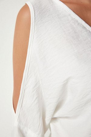 Женская белая струящаяся блузка Ayrobin с открытыми плечами to00080