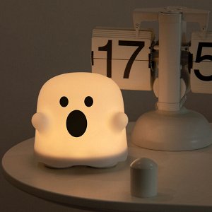Светильник настольный с зарядкой от USB