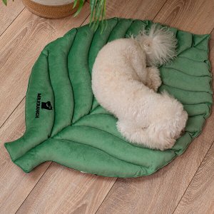 Лежанка Mr.Kranch для собак Листочек средняя двусторонняя, размер 90х65х5см, зеленая