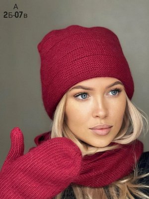 Комплект тройка шапка+варежки на флисе+платок